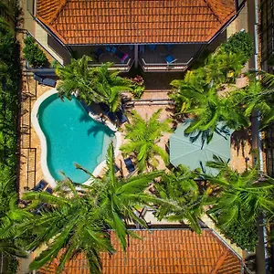 Beaches Aparthotel
